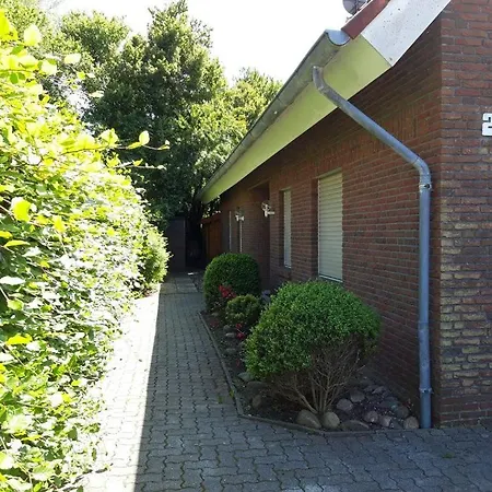 Tante Lollos Kajuete Krummhoern